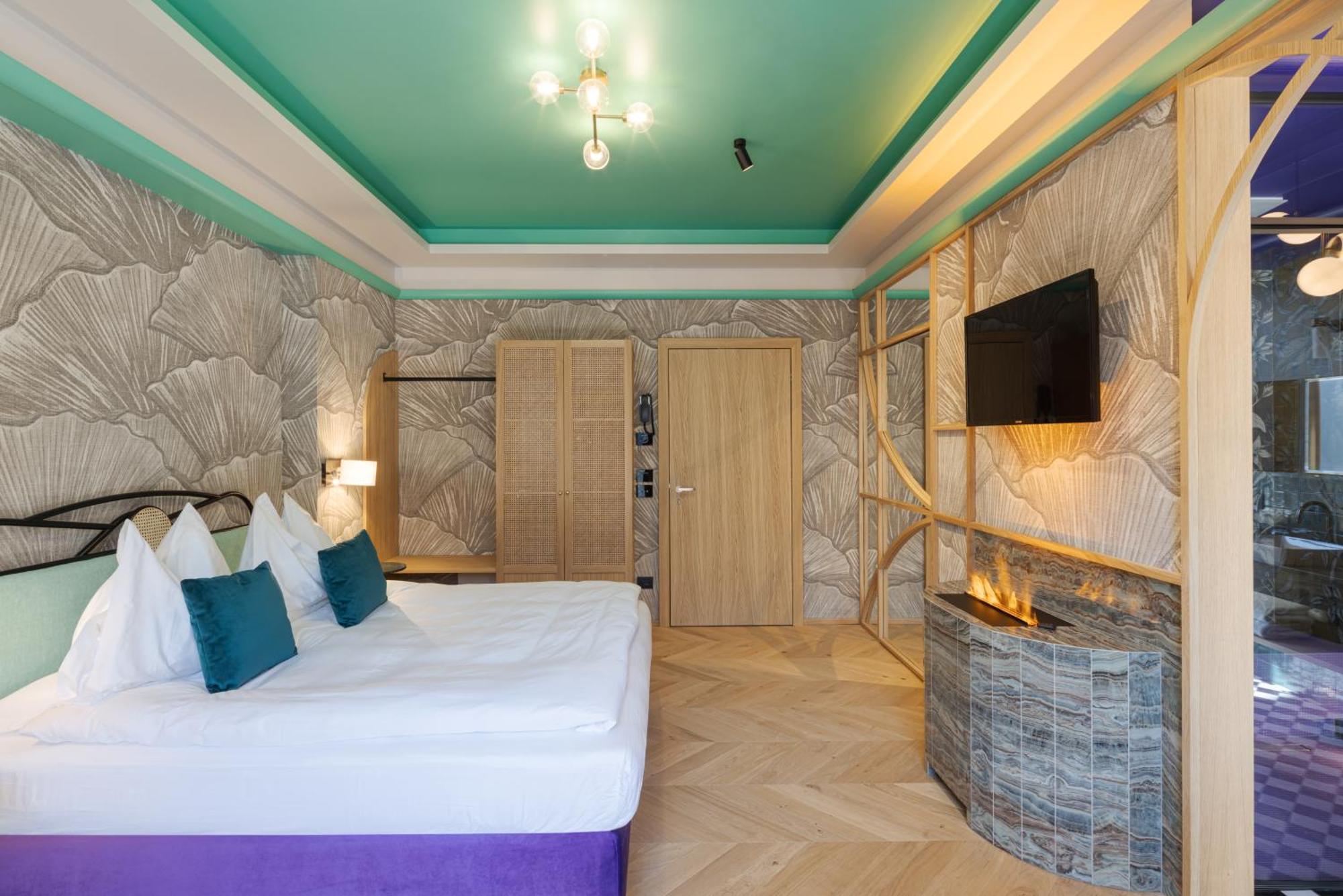 Latemar - Hotel Suites Spa Сорага Экстерьер фото