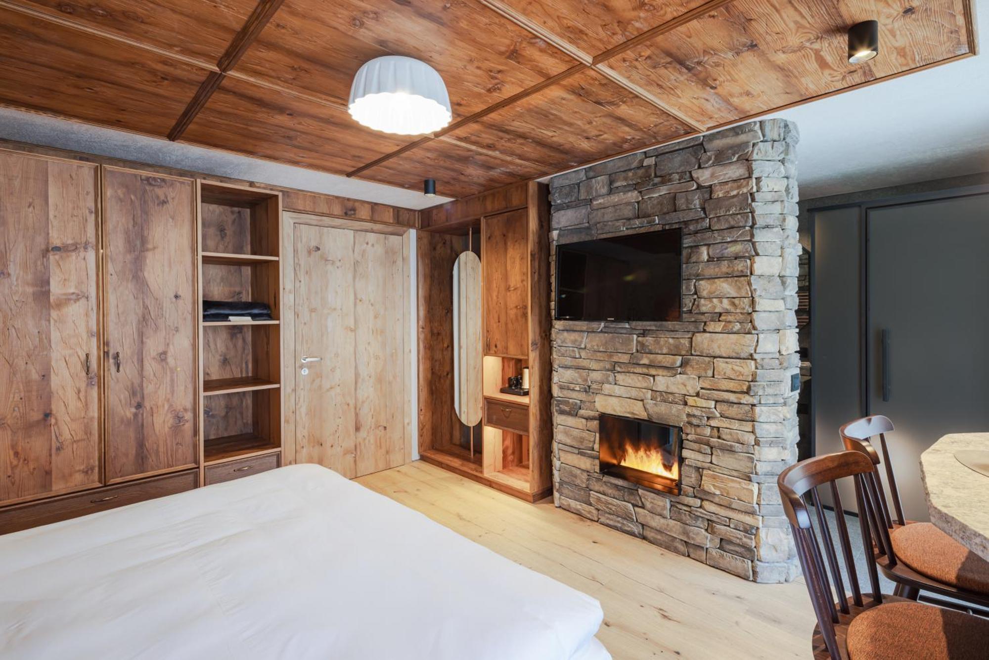 Latemar - Hotel Suites Spa Сорага Экстерьер фото
