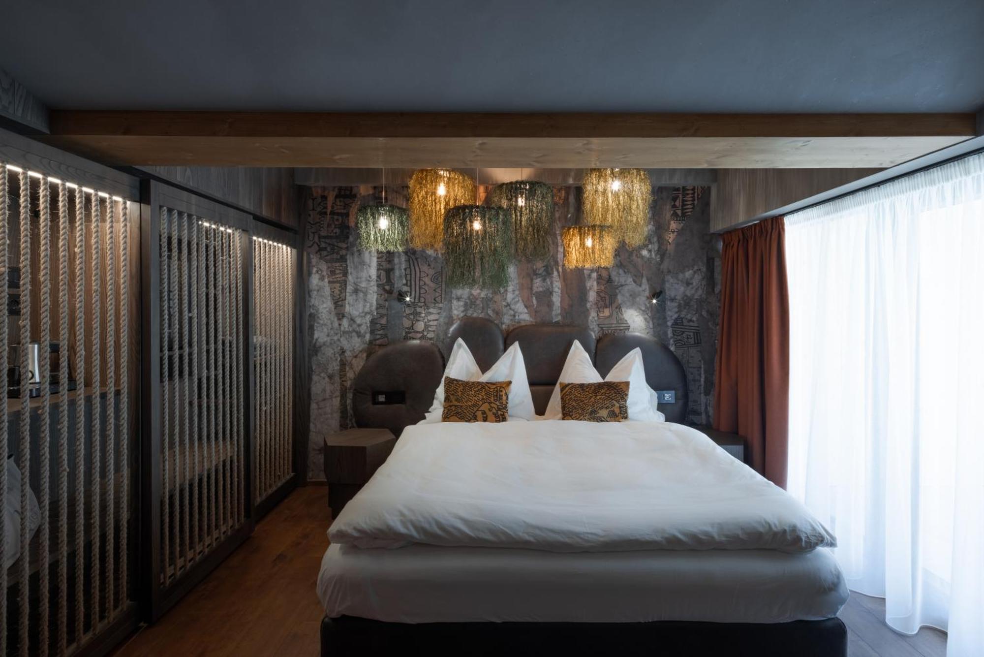 Latemar - Hotel Suites Spa Сорага Экстерьер фото